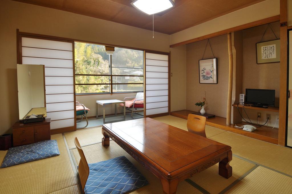 Furuyu Onsen Oogiya Hotel Saga Exterior photo